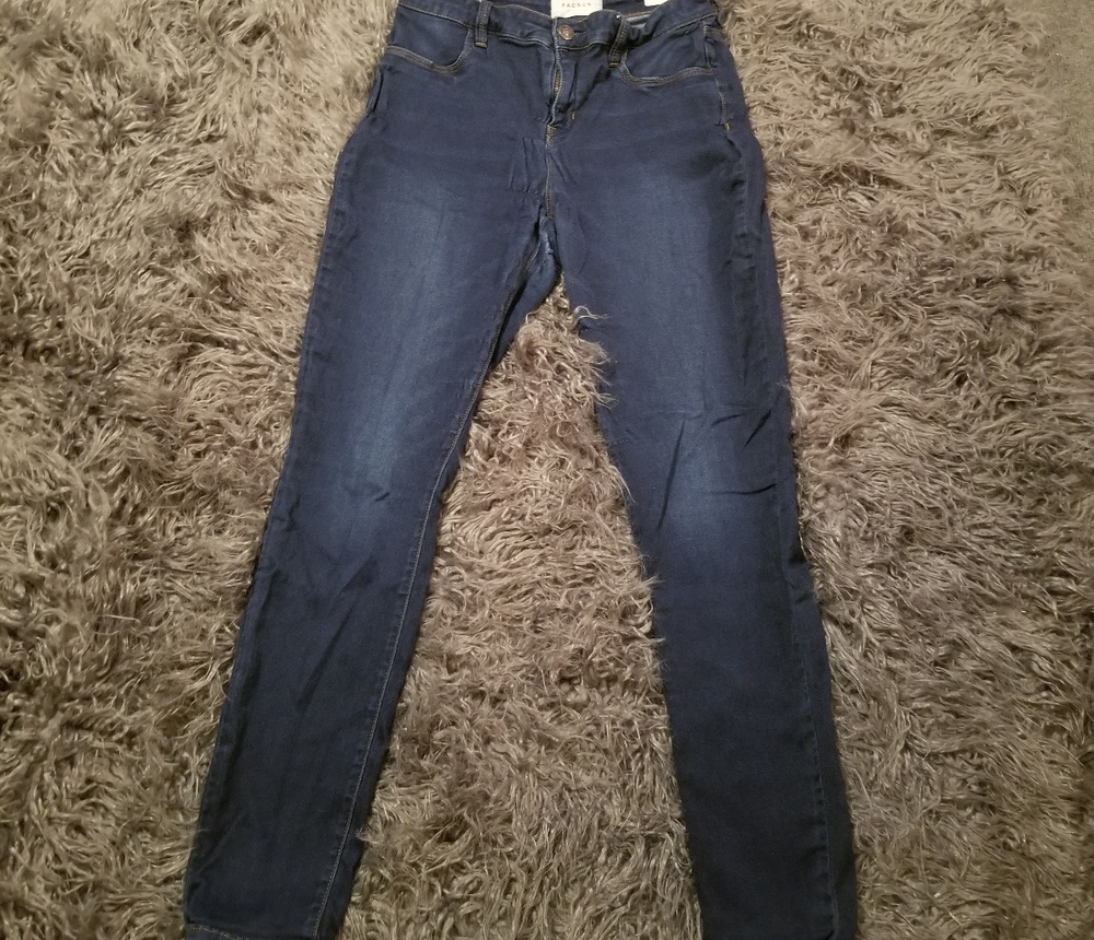 Pacsun jegging size 28 gently used